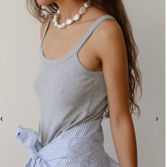 Donni Baby Ribbed Scallop Tank - Picture 1 of 7